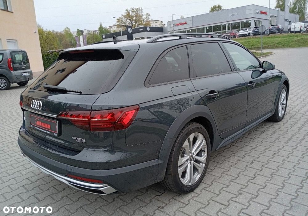 Audi A4 Allroad - 8
