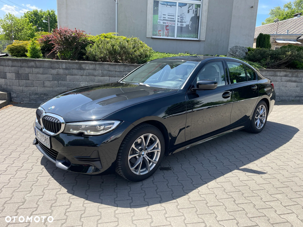 BMW Seria 3 318i