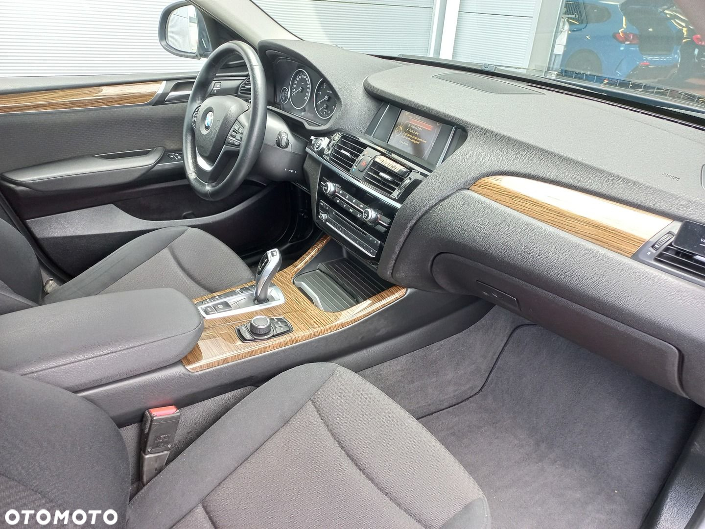 BMW X4 xDrive20d - 11