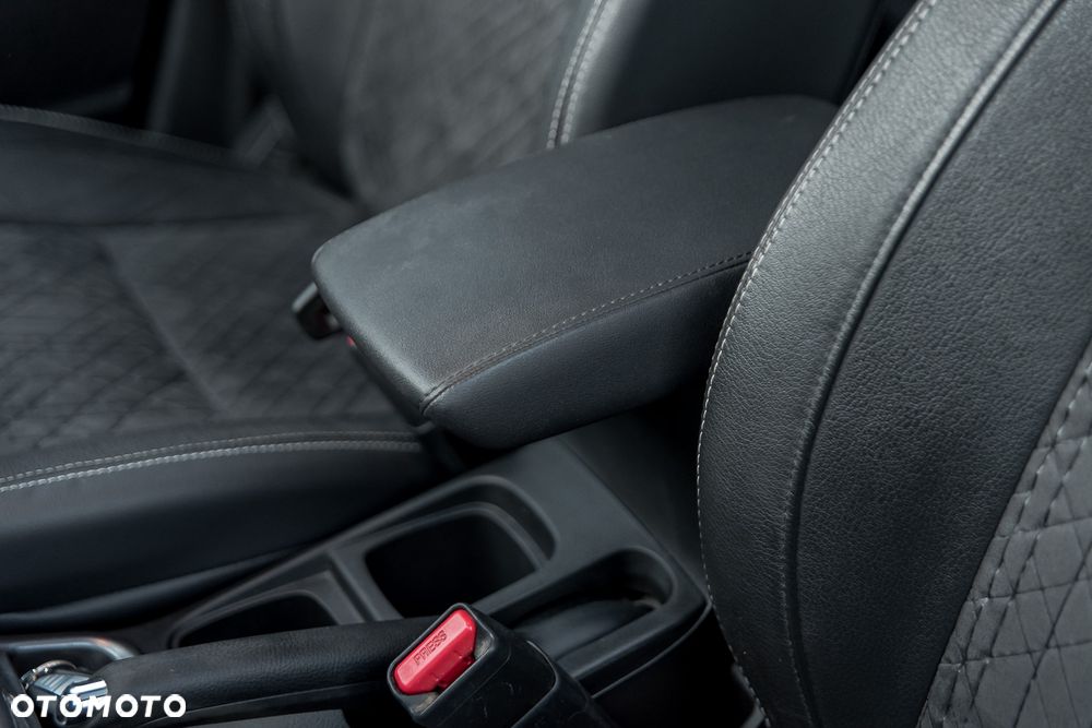 Suzuki Vitara 1.4 Boosterjet Allgrip Comfort+ - 28