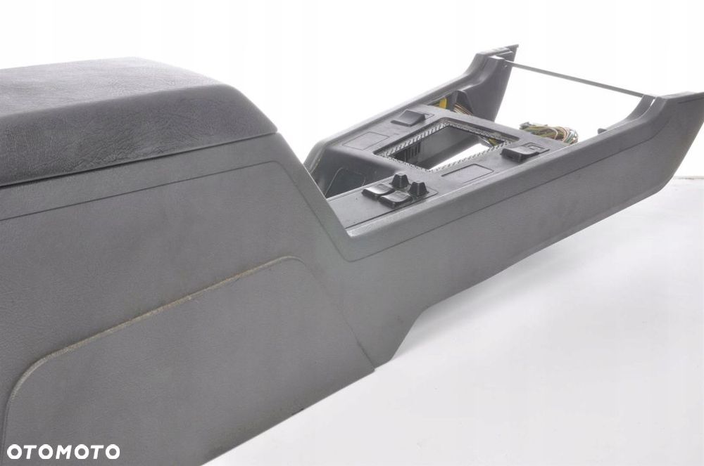 VOLVO 850 TUNEL ŚRODKOWY PODŁOKIETNIK EU - 6