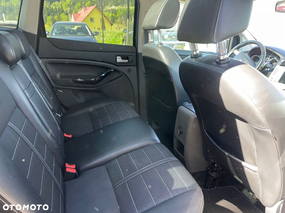 Ford Kuga 2.0 TDCi 4x4 Titanium - 18