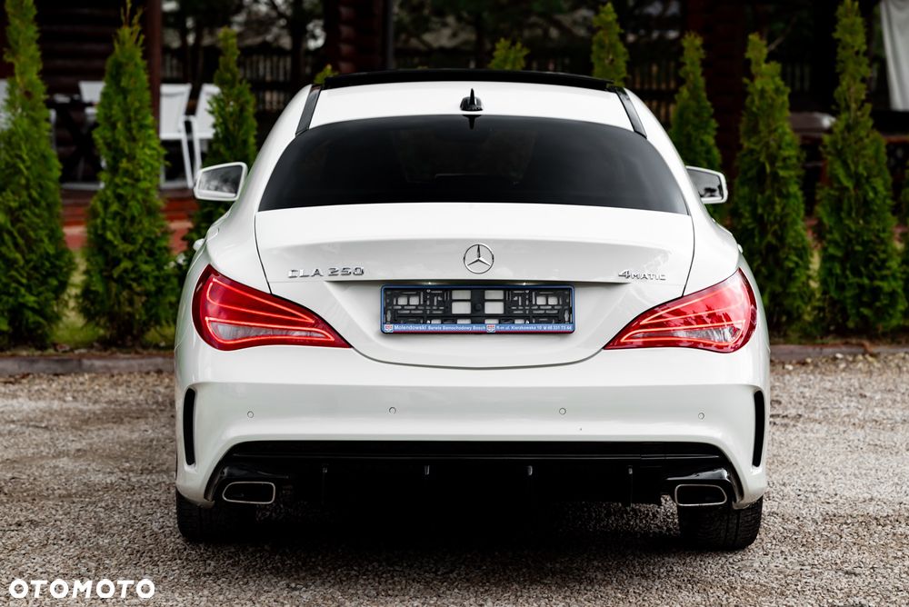 Mercedes-Benz CLA 250 4Matic 7G-DCT AMG Line - 8