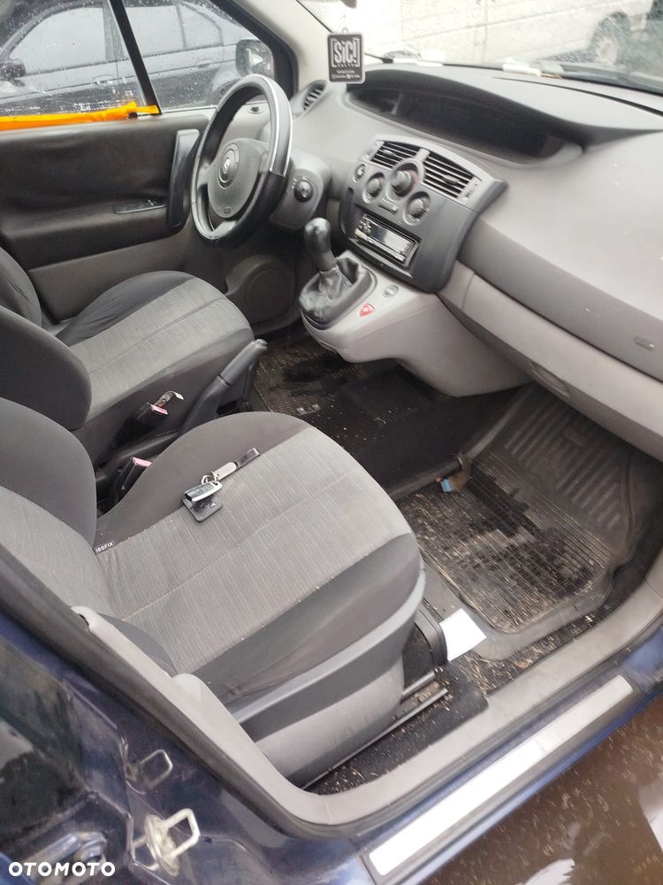 Renault Scenic 2 na części. - 4