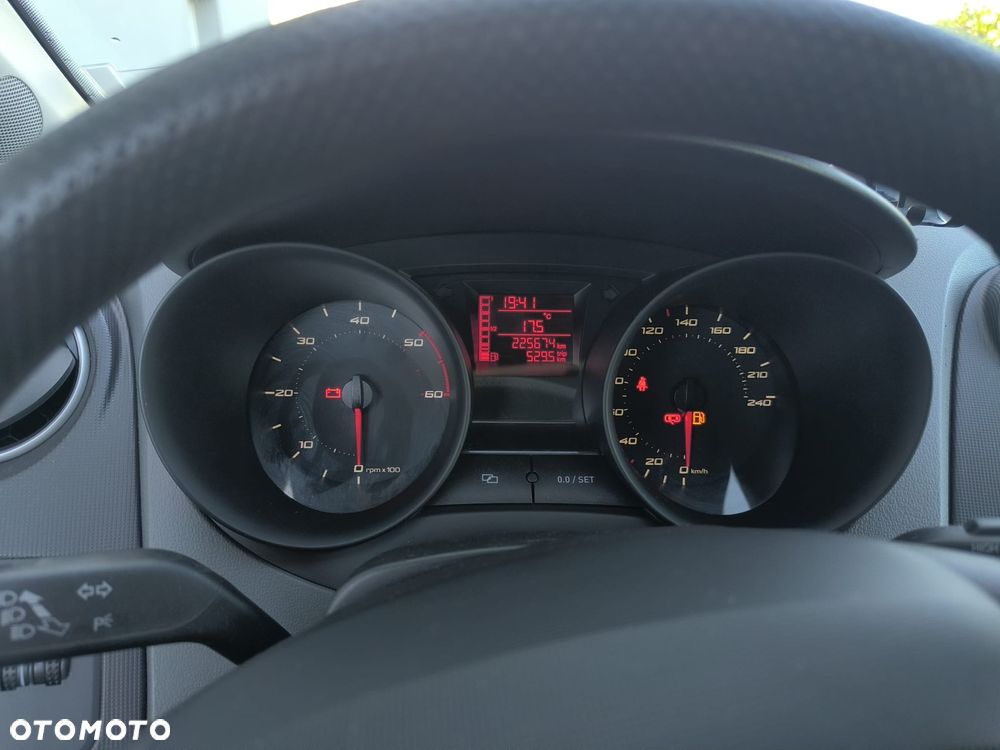 Seat Ibiza SC 1.2 TDI CR Ecomotive Reference - 4