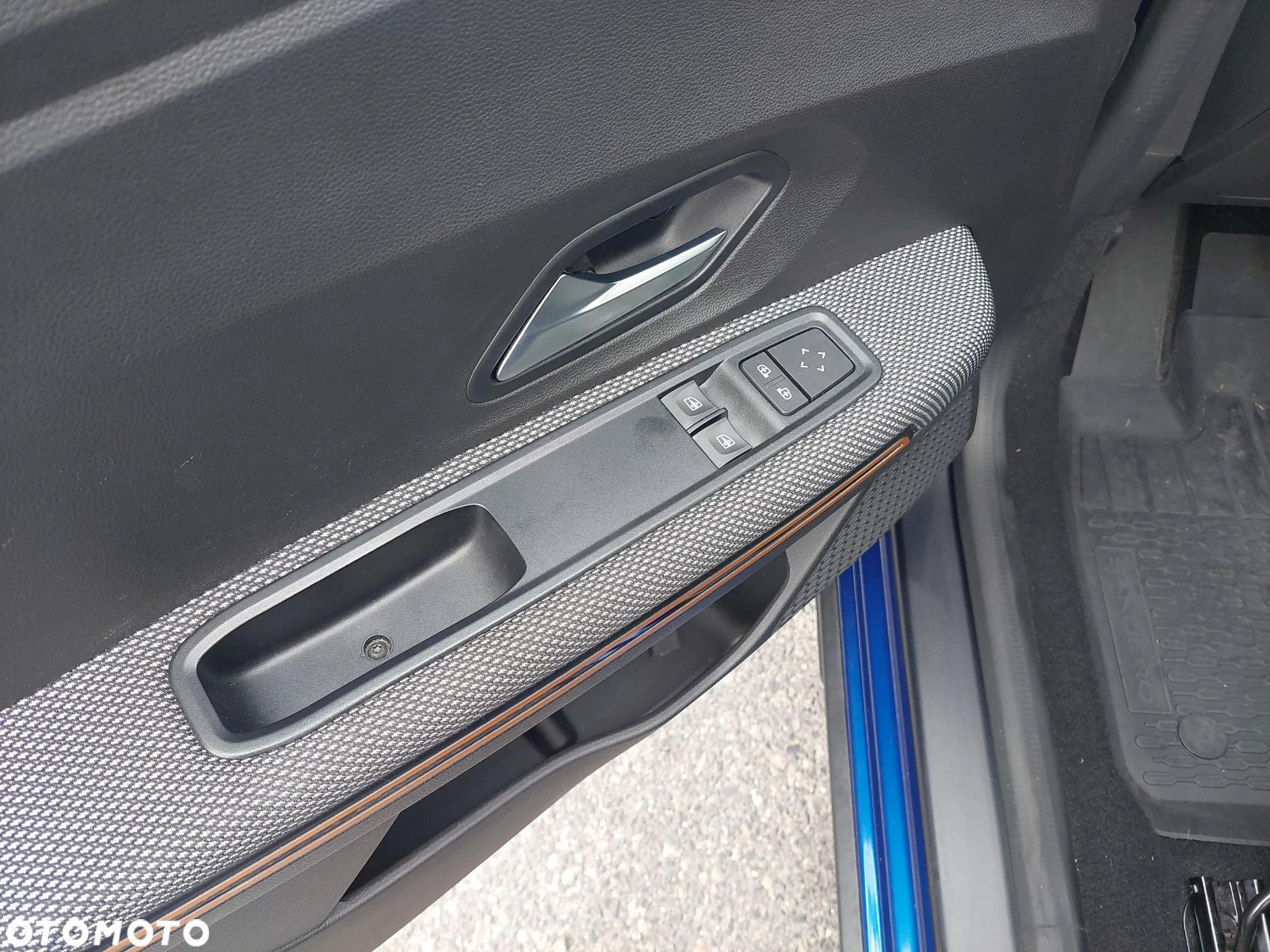 Dacia Sandero Stepway 1.0 TCe Laureate S&S - 11