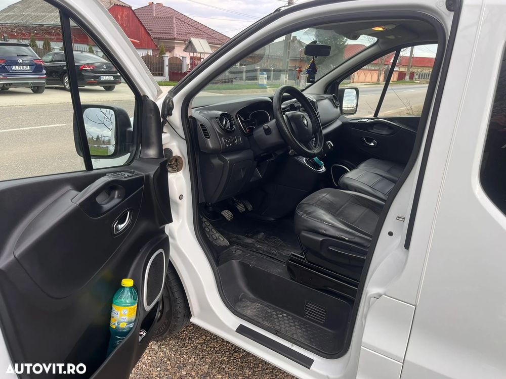 Renault Trafic - 13