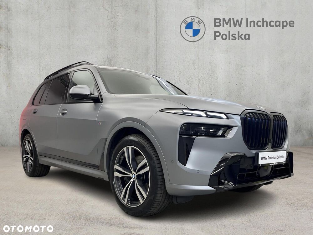 BMW X7 - 7