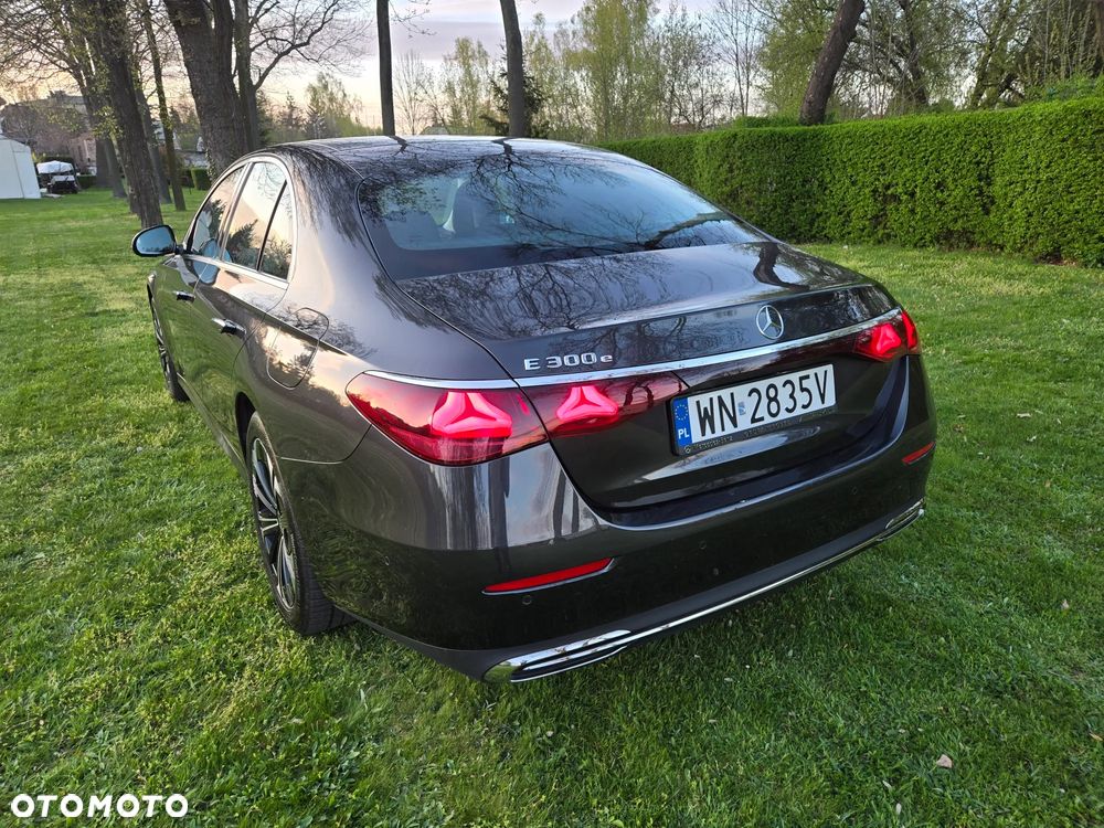 Mercedes-Benz Klasa E 300 Avantgarde - 5