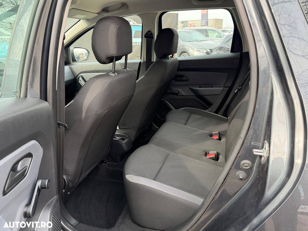 Dacia Duster SCe 115 2WD Essential - 14