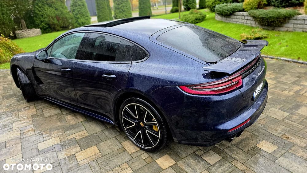 Porsche Panamera - 39