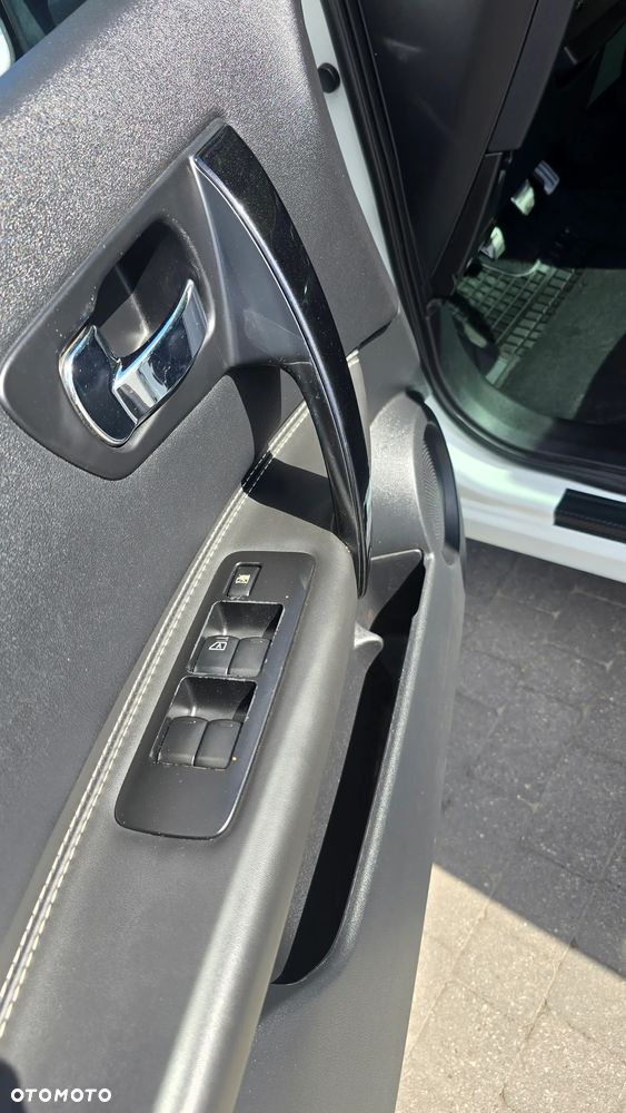 Nissan Qashqai 1.6 dCi 4x4 360 S&S - 9