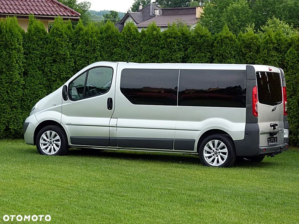 Opel Vivaro L2H1 Design Edition - 4