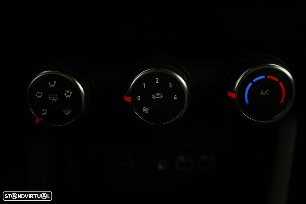 Renault Clio 1.0 TCe Evolution Bi-Fuel - 13