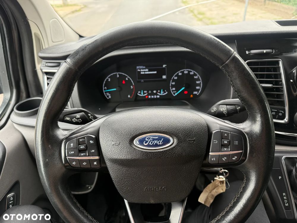 Ford Transit - 9