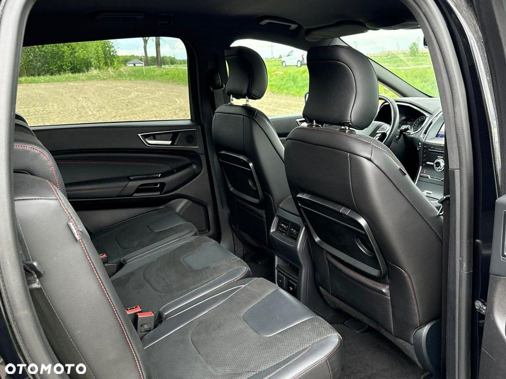Ford S-Max 2.5 Duratec FHEV ST-LINE - 14