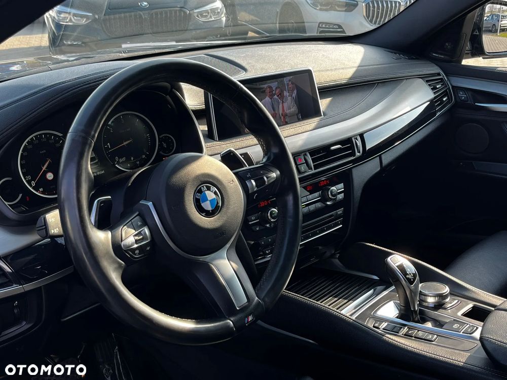 BMW X6 xDrive40d - 11