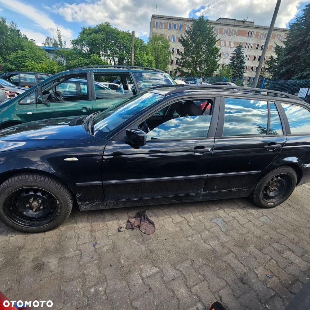 Drzwi / prawe lewe przód tył / BMW 320D (2002r) / E46 / kombi / kod lak: SCHWARZ 2 - 1
