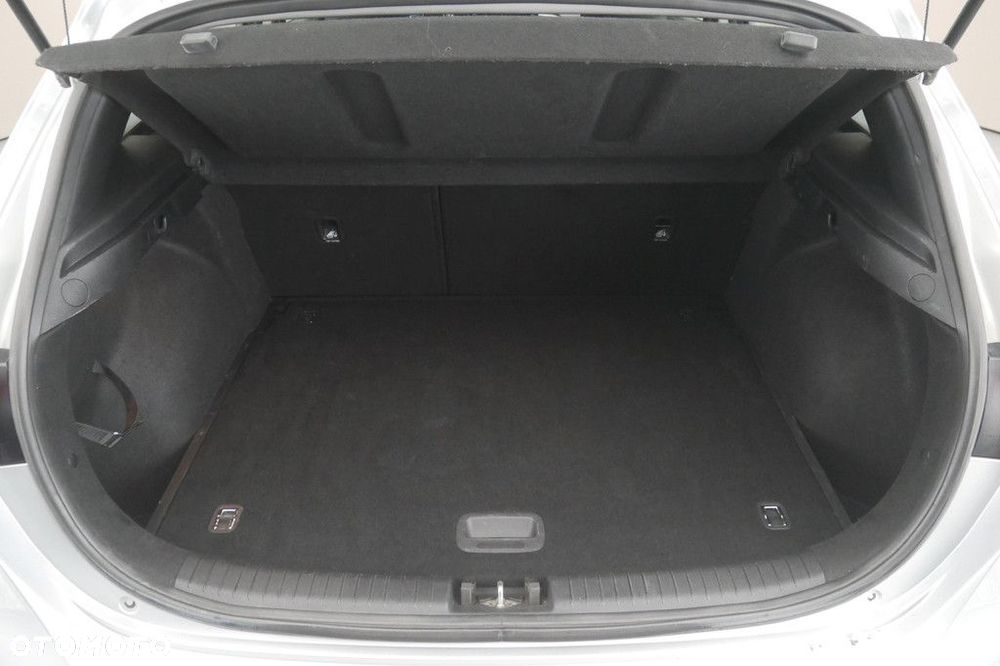 Kia Ceed 1.5 T-GDI M - 16