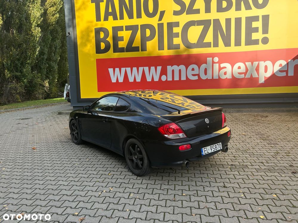 Hyundai Coupe - 4