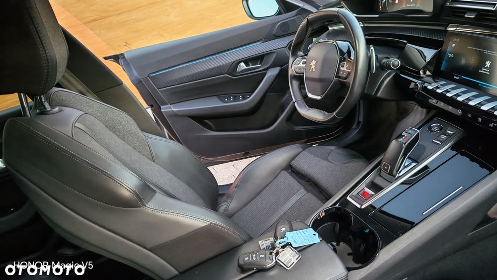 Peugeot 508 BlueHDi 130 EAT8 Allure Pack - 33