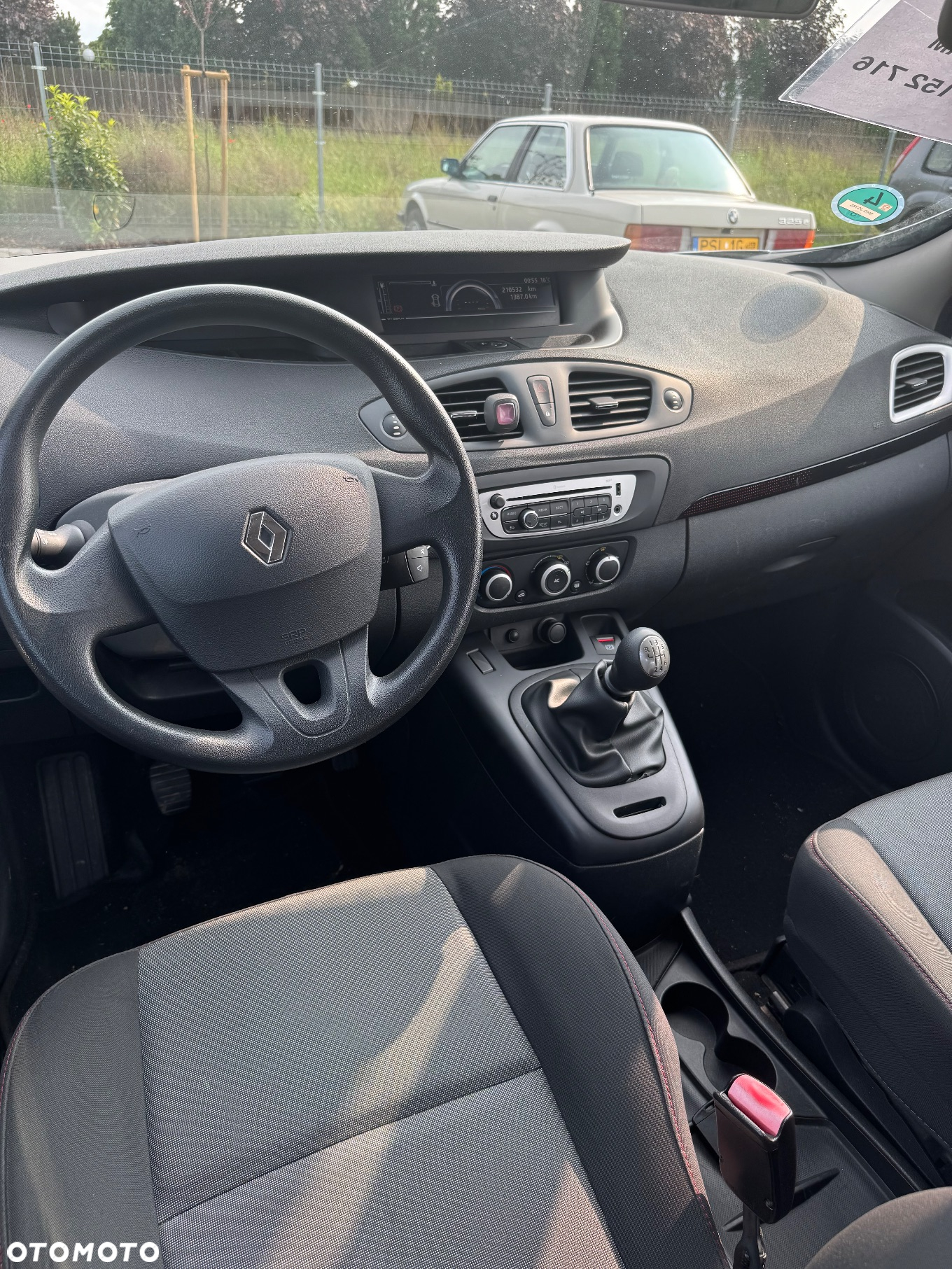 Renault Scenic 1.5 dCi Limited - 5