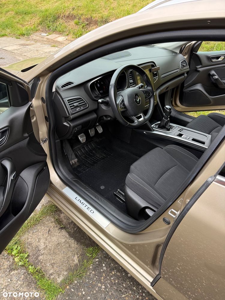 Renault Megane 1.3 TCe FAP Limited - 11