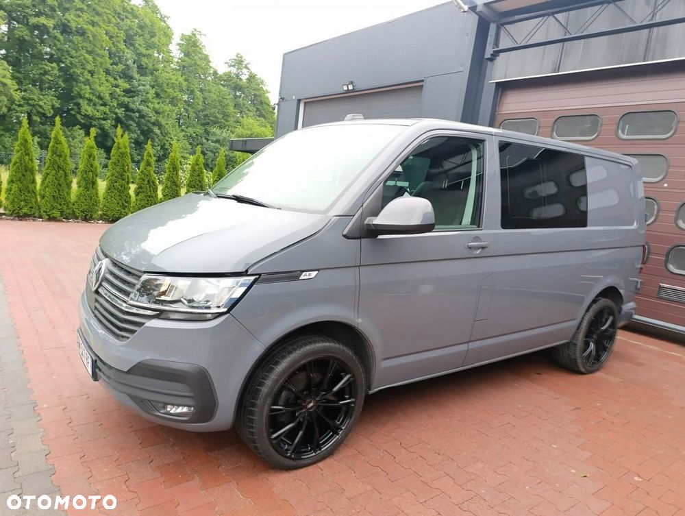 Volkswagen Transporter - 1