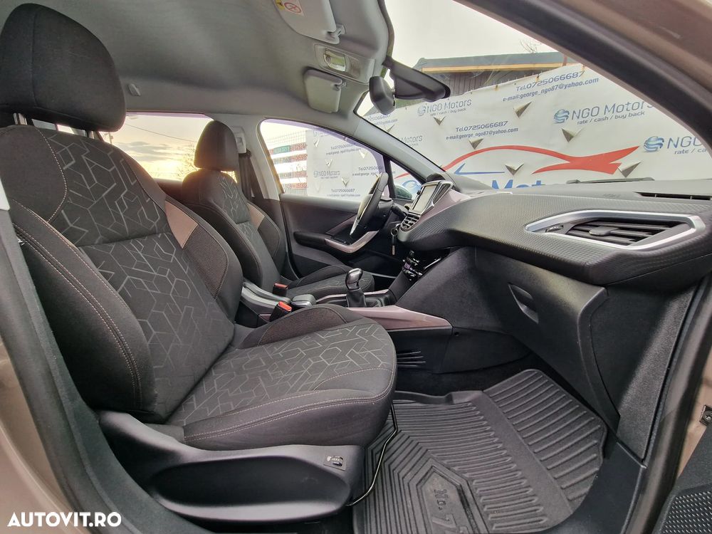 Peugeot 2008 PureTech 82 Style - 6