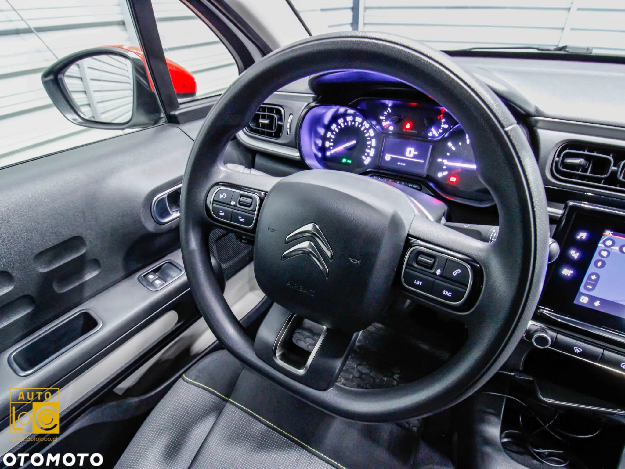 Citroën C3 1.2 PureTech Shine - 27