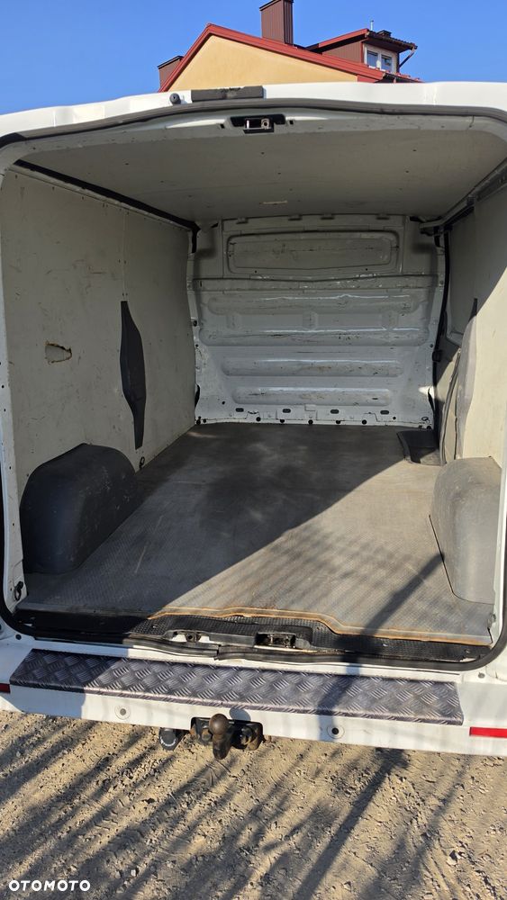 Renault Trafic - 8