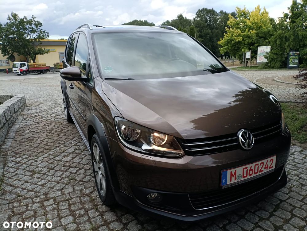 Volkswagen Touran 2.0 TDI DPF Cross - 17