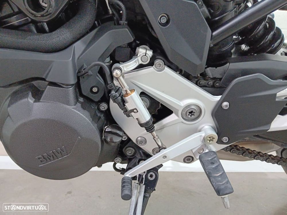 BMW F 900 XR 900XR - 9