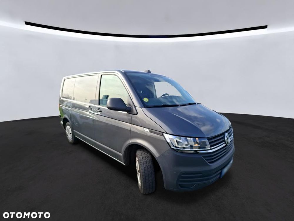 Volkswagen Transporter - 28