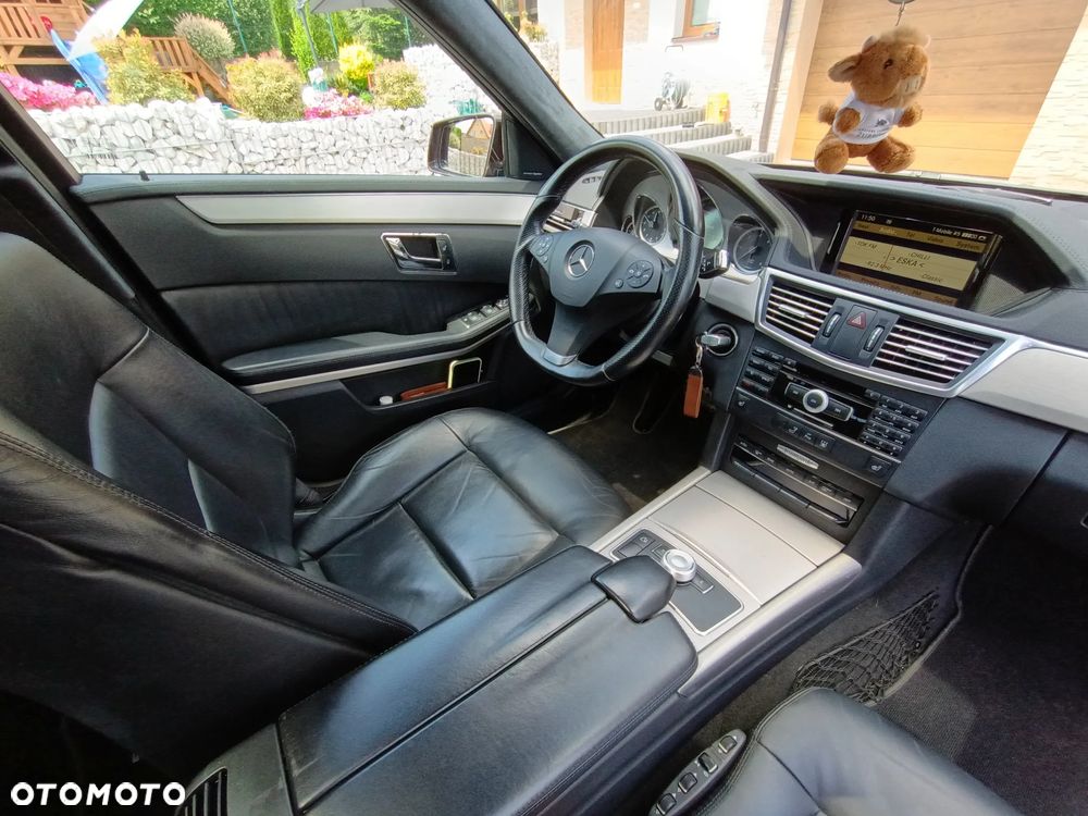 Mercedes-Benz Klasa E - 38