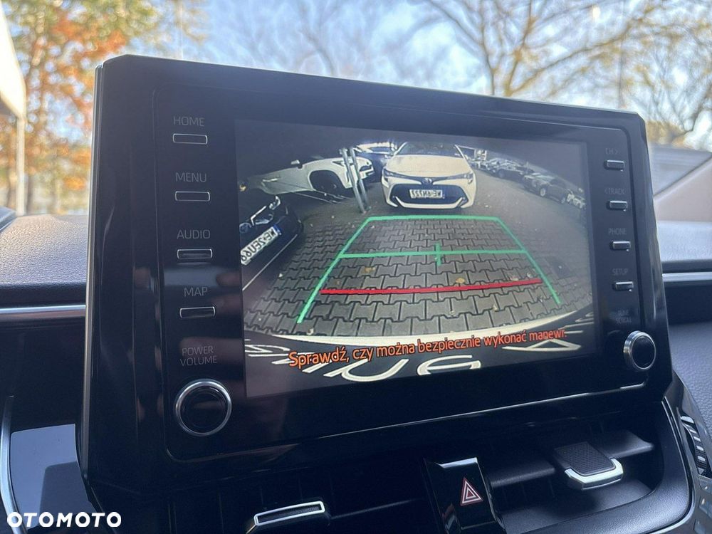 Toyota Corolla 1.8 Hybrid Comfort - 22