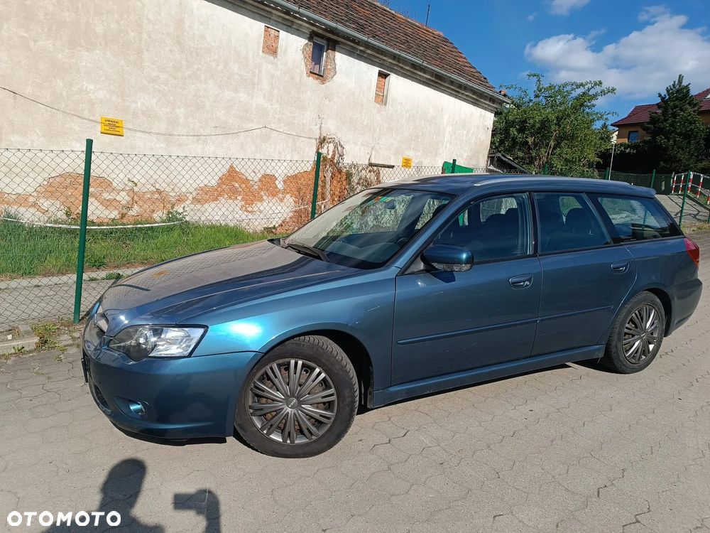 Subaru Legacy 2.0R Trend - 2
