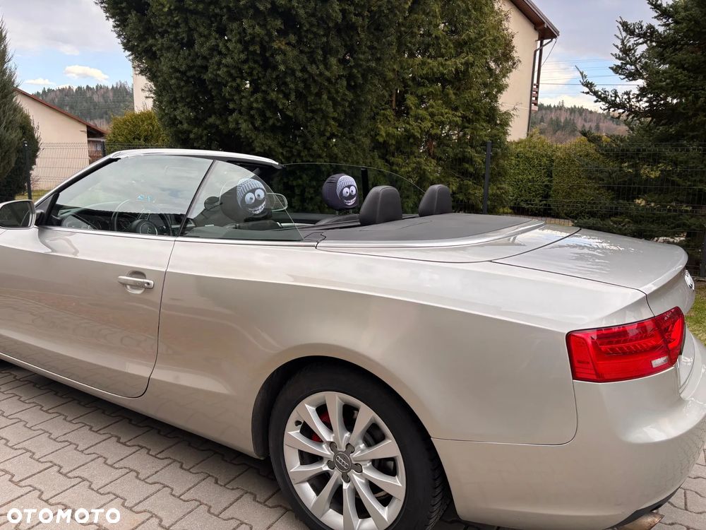 Audi A5 Cabrio - 12