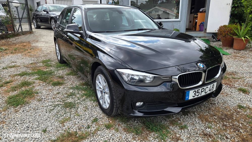 BMW 320 d EfficientDynamics - 11