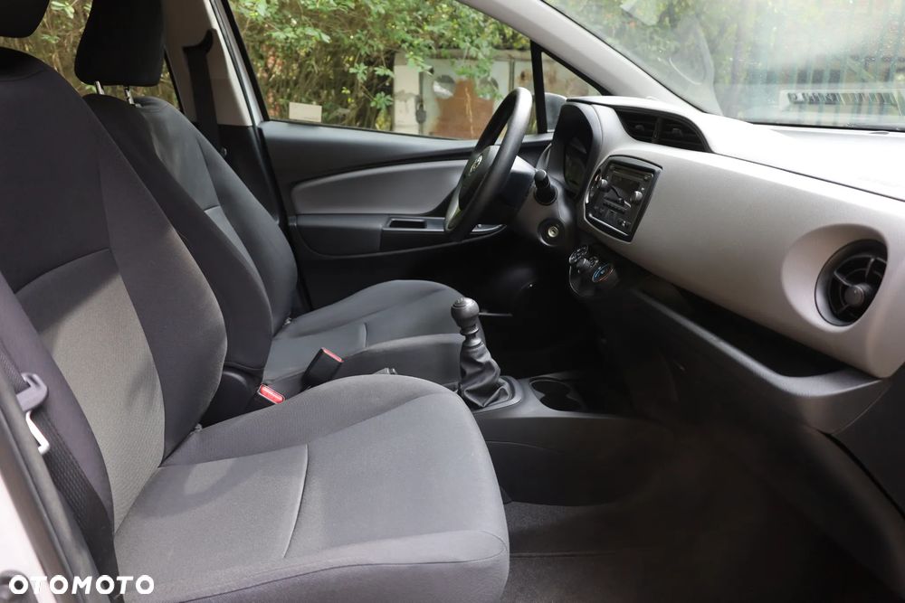 Toyota Yaris 1.5 Active - 5