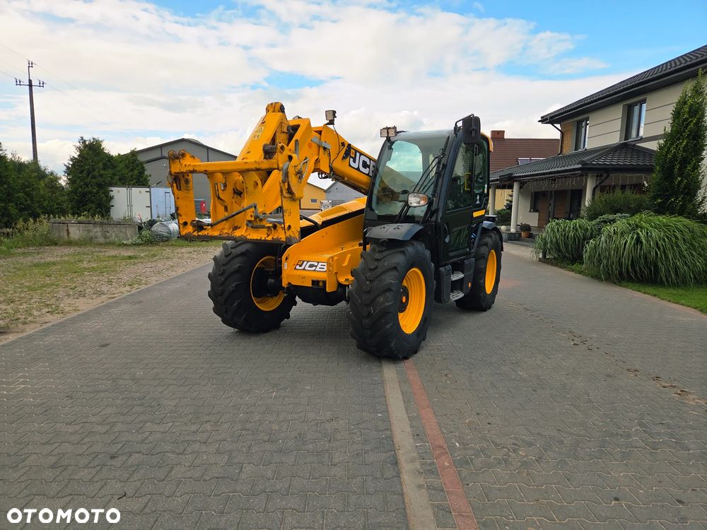 JCB 532 70 AGRISUPER 536 70 541 70 MANITOU 531 70 - 11