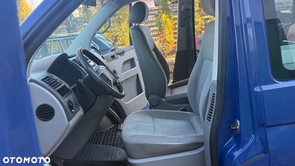 Volkswagen Transporter Caravelle Kurz (5.Si.) - 13