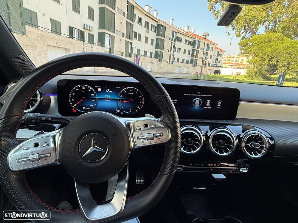 Mercedes-Benz A 200 AMG Line Aut. - 4