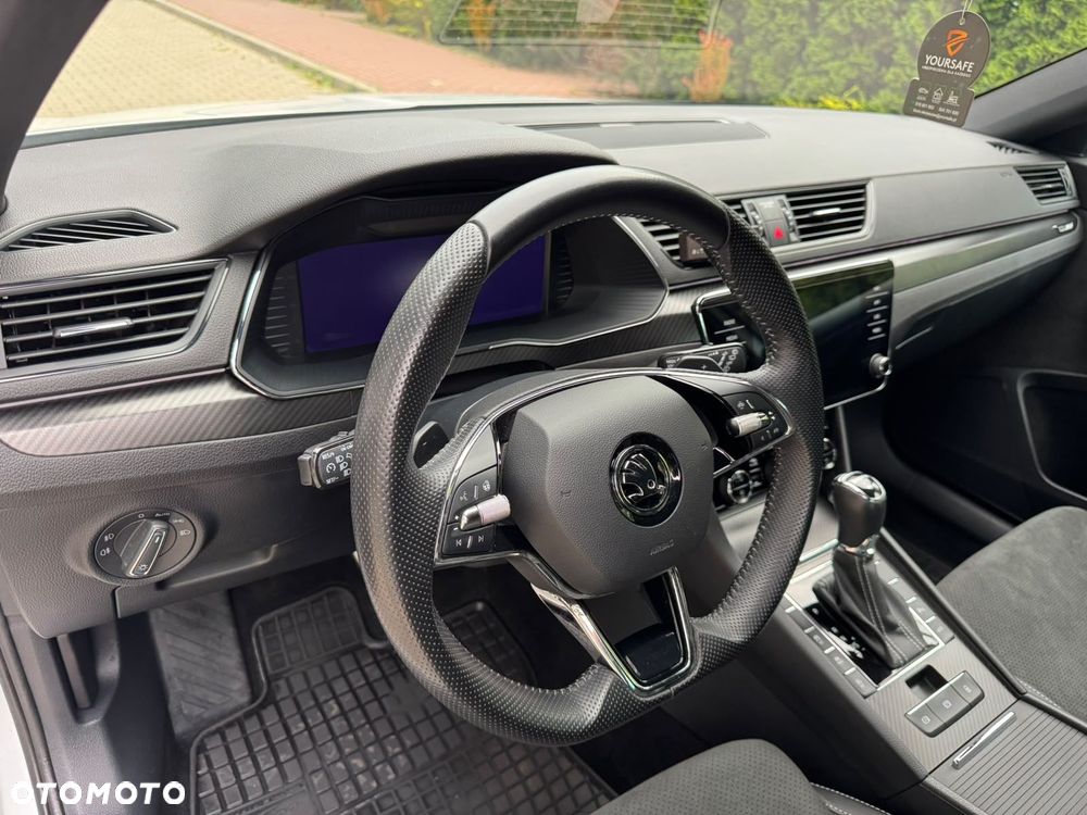 Skoda Superb 2.0 TSI 4x4 Sportline DSG - 18