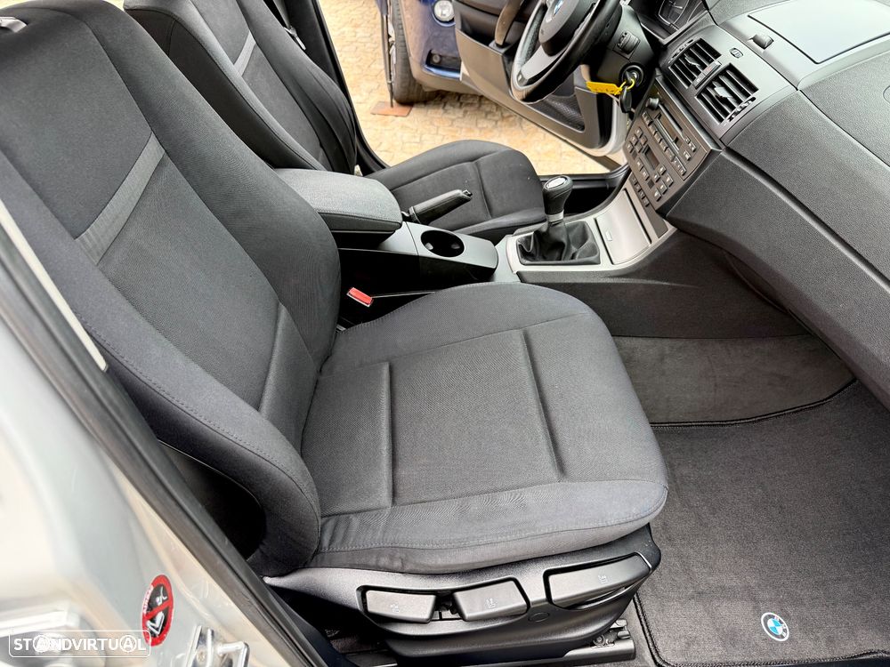 BMW X3 2.0 d — fotografia 50