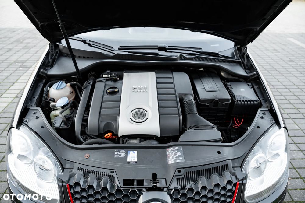 Volkswagen Golf 2.0 GTI - 33