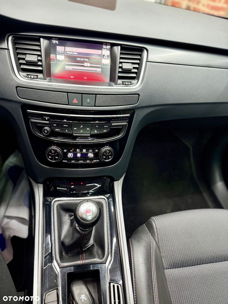 Peugeot 508 SW BlueHDi 150 Stop&Start Allure - 27