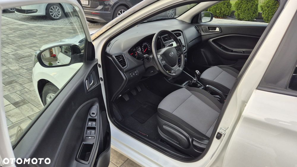 Hyundai i20 blue 1.0 T-GDI YES - 9