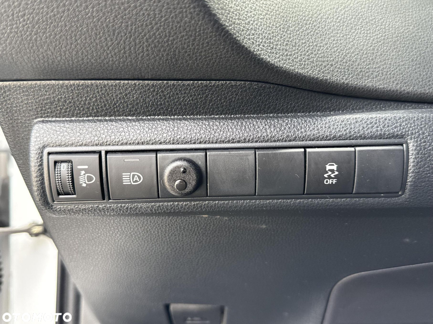 Toyota Corolla - 20