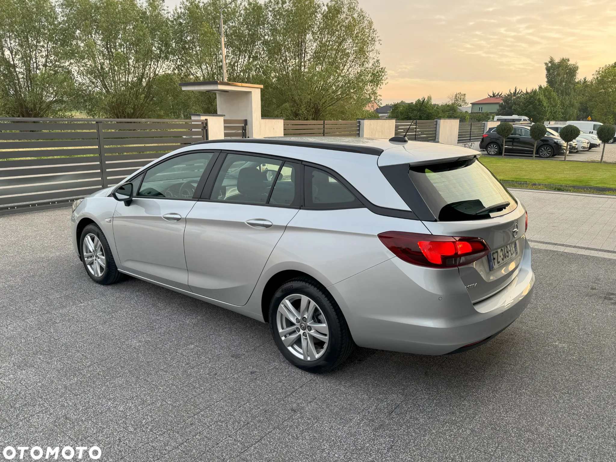 Opel Astra V 1.5 CDTI Edition S&S - 13